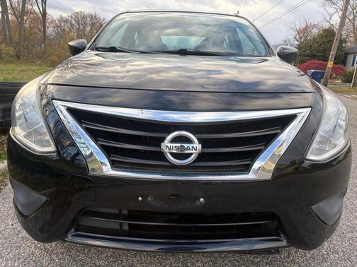 2017 Nissan Versa 1.6 S+