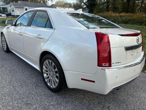 2011 Cadillac CTS Premium