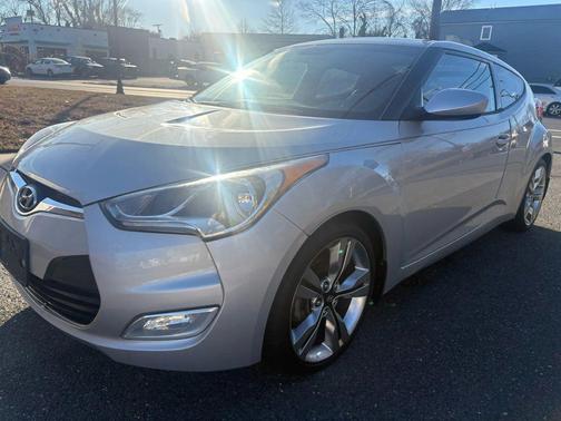 2013 Hyundai Veloster Base
