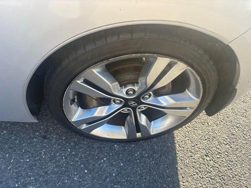 2013 Hyundai Veloster Base