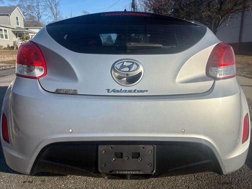 2013 Hyundai Veloster Base