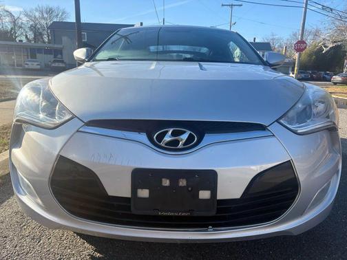2013 Hyundai Veloster Base