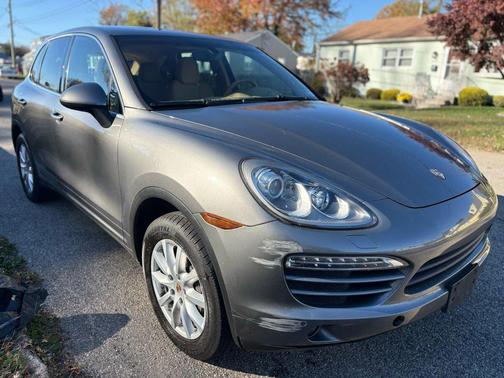 2013 Porsche Cayenne Cayenne