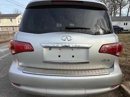 2012 INFINITI QX56 Base