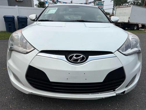 2012 Hyundai Veloster Base