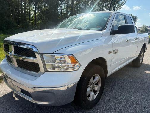 2018 RAM 1500 SLT