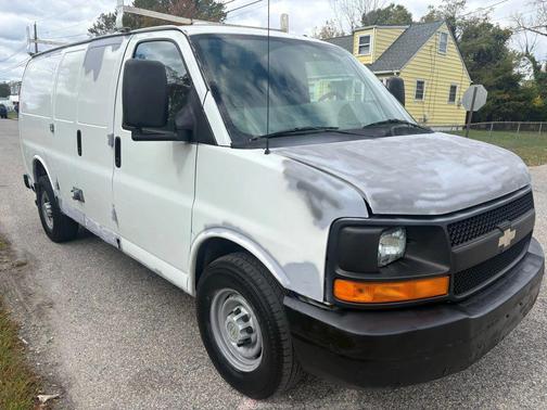 2009 Chevrolet Express 2500 Base