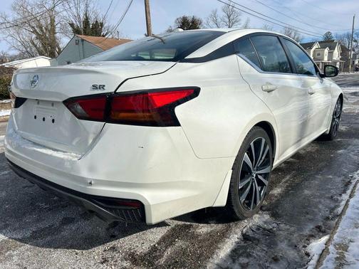 2019 Nissan Altima 2.5 SR