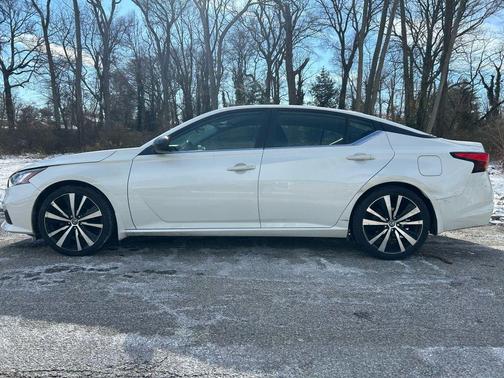 2019 Nissan Altima 2.5 SR