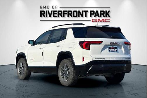2026 GMC Terrain AWD AT4