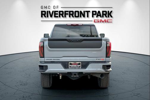 2024 GMC Sierra 2500 AT4