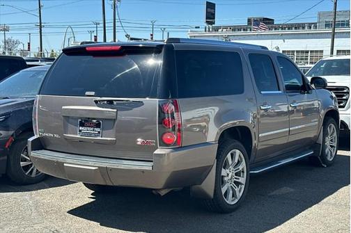2012 GMC Yukon XL Denali