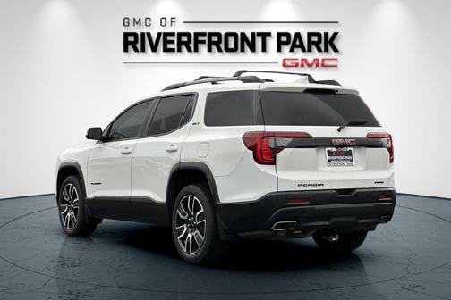2021 GMC Acadia AWD SLT