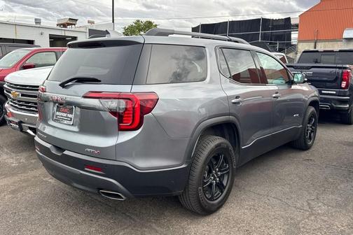 2020 GMC Acadia AWD AT4