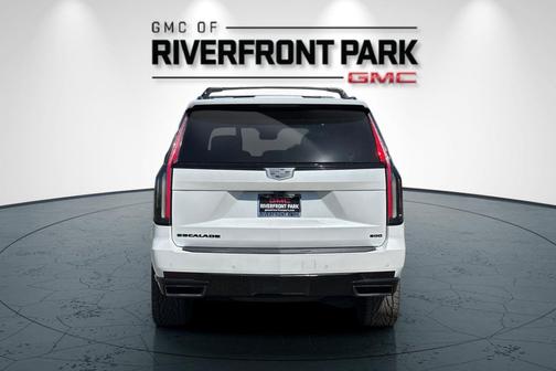 2022 Cadillac Escalade ESV Sport Platinum