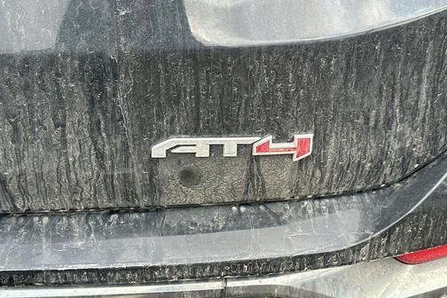 2023 GMC Terrain AWD AT4