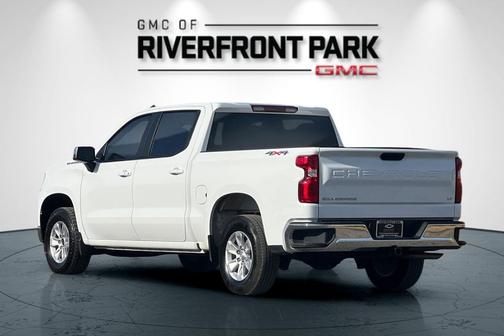 Summit White 2025 Chevrolet Silverado 1500 LT