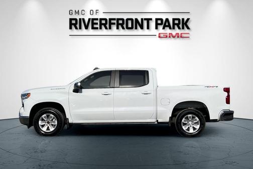 Summit White 2025 Chevrolet Silverado 1500 LT