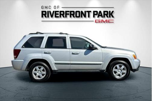 2009 Jeep Grand Cherokee Laredo