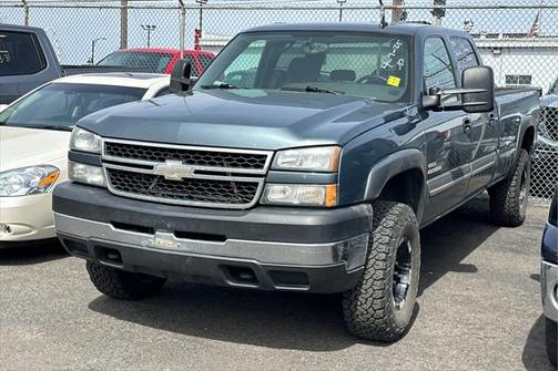 2006 Chevrolet Silverado 2500 LT H/D Crew Cab
