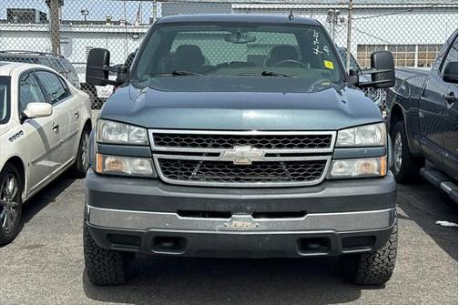 2006 Chevrolet Silverado 2500 LT H/D Crew Cab