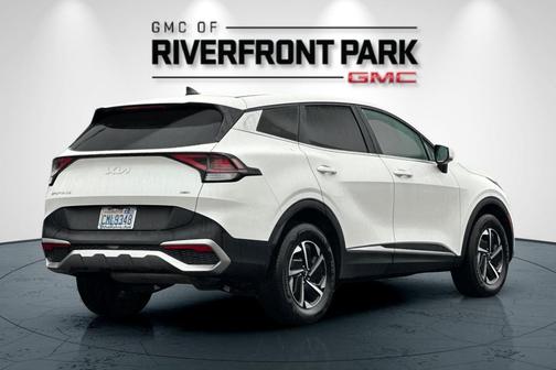 2024 Kia Sportage Hybrid LX