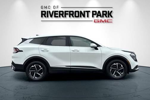 2024 Kia Sportage Hybrid LX