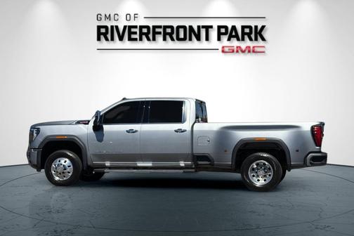 Sterling Metallic 2025 GMC Sierra 3500 Denali