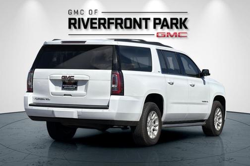 Summit White 2016 GMC Yukon XL SLT