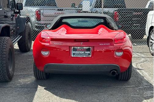 2007 Pontiac Solstice Base