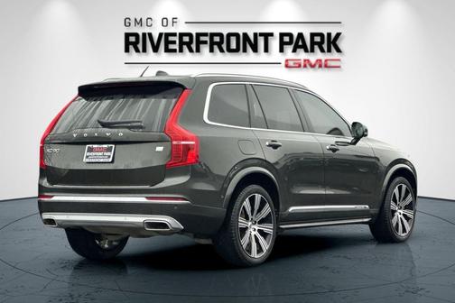 2021 Volvo XC90 Recharge Plug-In Hybrid T8 Inscription 7 Passenger