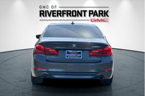 2018 BMW 530e iPerformance