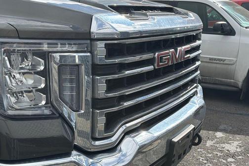2022 GMC Sierra 2500 SLT