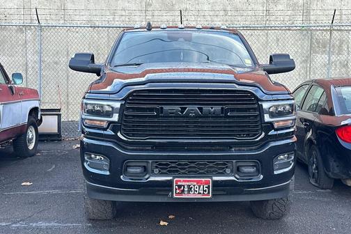 2022 RAM 2500 Laramie Mega Cab 4x4 6'4' Box