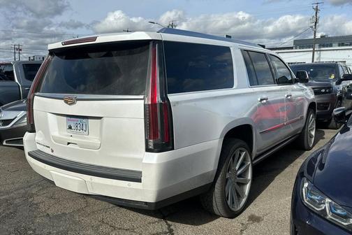 2016 Cadillac Escalade ESV Platinum