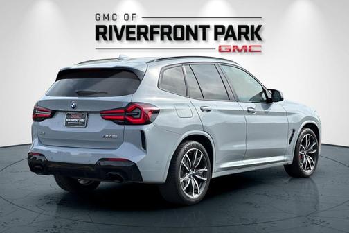 2022 BMW X3 M40i