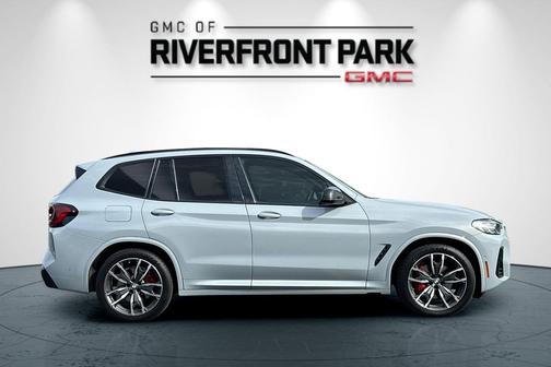 2022 BMW X3 M40i