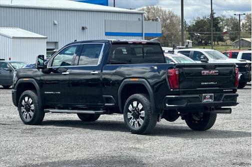 2025 GMC Sierra 2500 Denali
