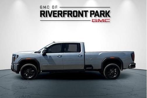 2025 GMC Sierra 2500 AT4