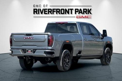 2025 GMC Sierra 2500 AT4