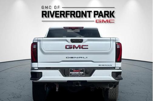 Glacier White Tricoat 2026 GMC Sierra 3500 Denali