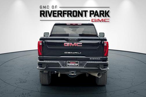 2024 GMC Sierra 2500 Denali