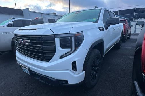 2025 GMC Sierra 1500 Elevation