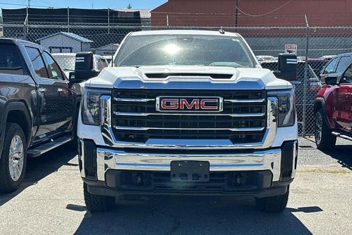 2024 GMC Sierra 2500 SLE