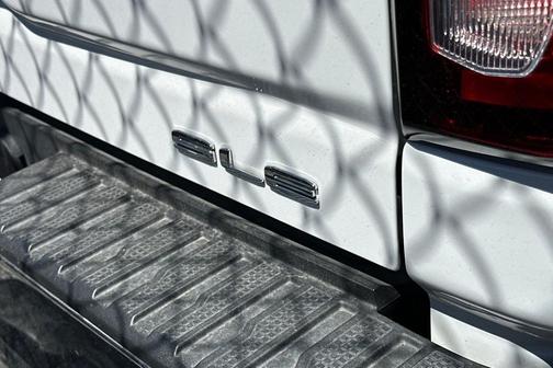 2024 GMC Sierra 2500 SLE