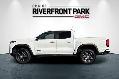 Summit White 2023 GMC Canyon AT4