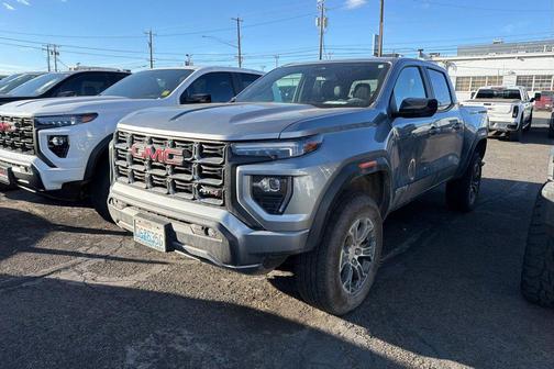 Sterling Metallic 2025 GMC Canyon AT4