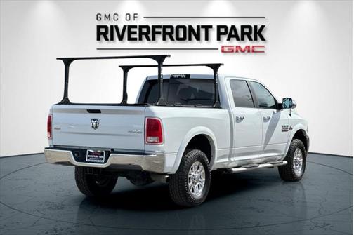 2018 RAM 2500 Laramie Crew Cab 4x4 6'4' Box
