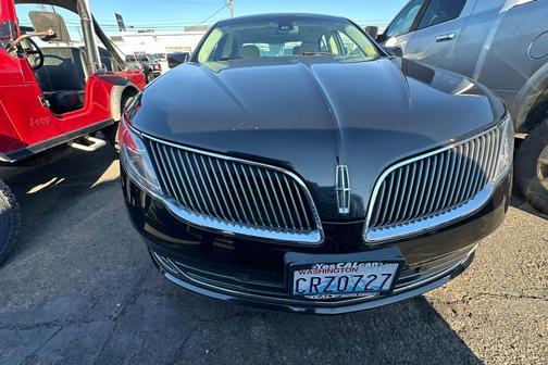 2014 Lincoln MKS Base