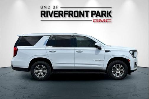 2022 GMC Yukon SLE